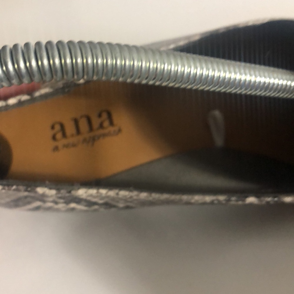 Ana - Picture 6 of 7